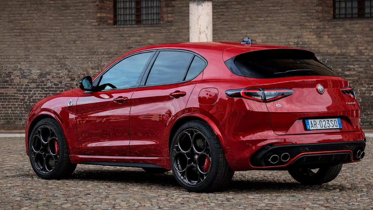 Alfa Romeo STELVIO QUADRIFOGLIO