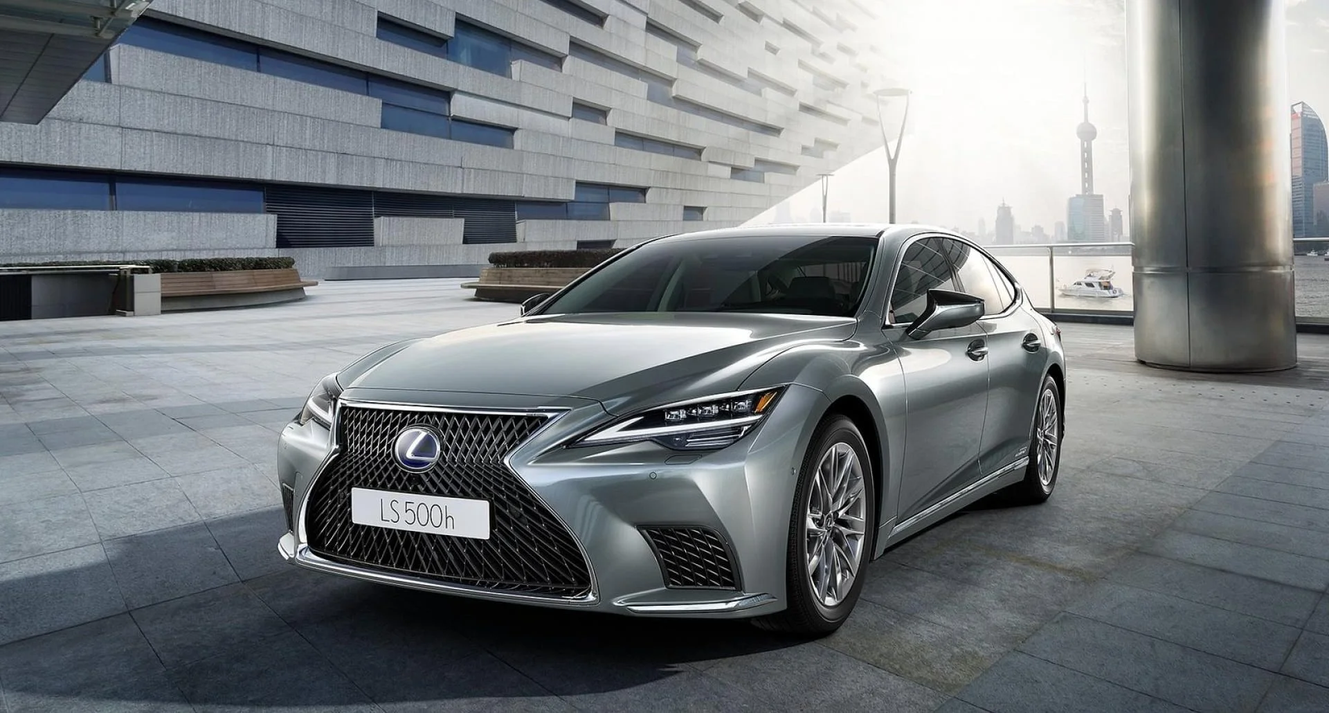 Verkaufen Sie Ihren Lexus LS zum besten Preis in der Schweiz Gebrauchter Lexus LS - Verkaufen Sie Ihren Lexus in der Schweiz | CompriamoAuto.ch