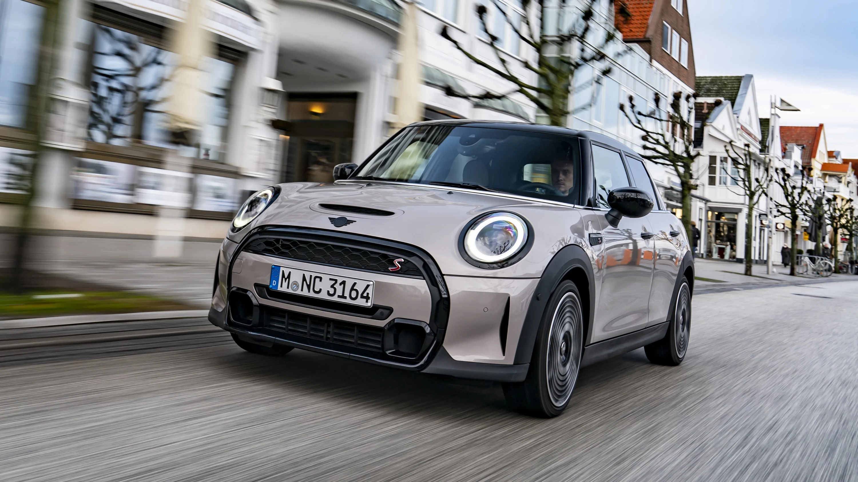 Verkaufen Sie Ihren Mini MINI 5 DOOR zum besten Preis in der Schweiz Gebrauchter Mini MINI 5 DOOR - Verkaufen Sie Ihren Mini in der Schweiz | CompriamoAuto.ch
